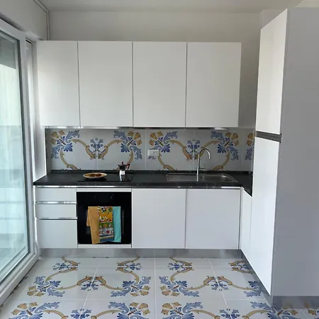 Torre dell’Orso Home Torre dell'Orso