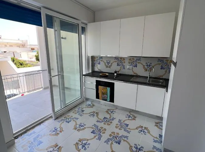 公寓 Torre Dell'Orso Home 托里德欧索